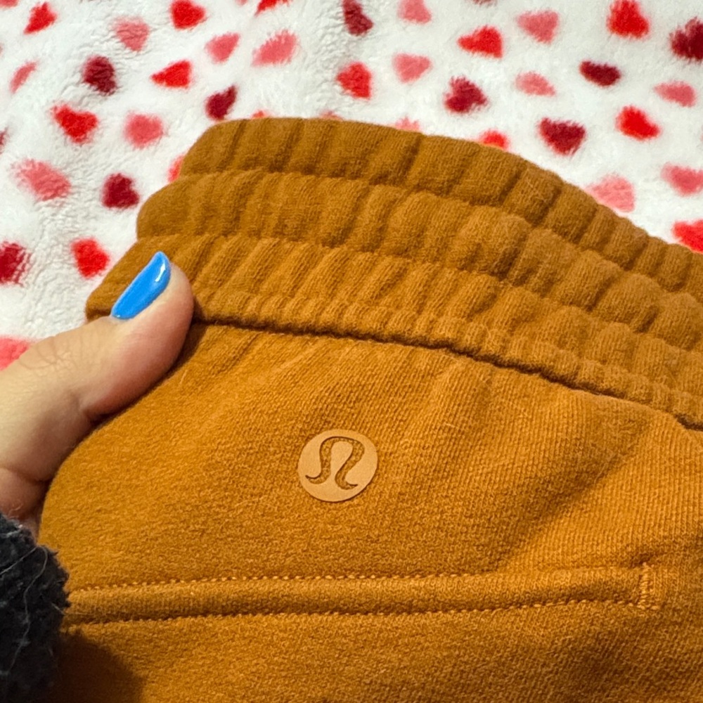 lululemon athletica Brown Athletic Shorts - Picture 4 of 4